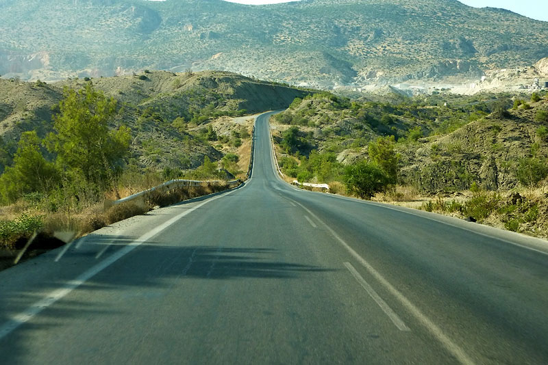 На дорогах Кипра действует левостороннее движение
