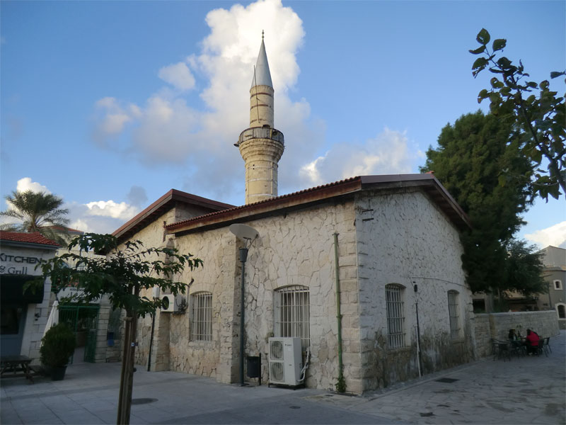 Джами Кебир - самая известная мусульманская мечеть в Лимассоле